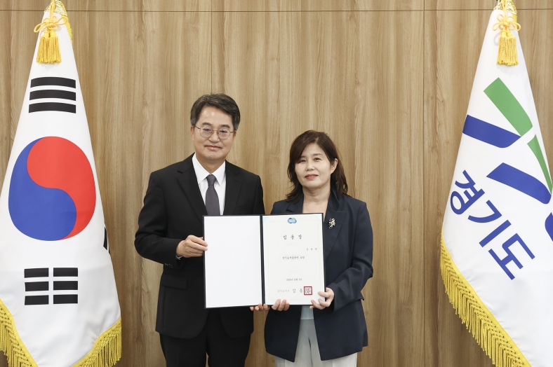 경기도서관 초대 관장에 윤명희 연세대 연구교수