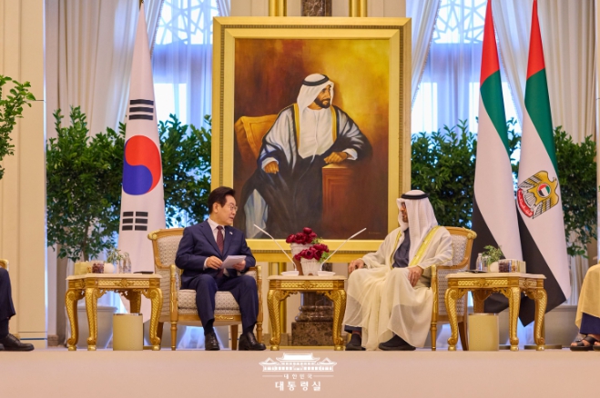이재명 대통령 "한-UAE 100년 동행…더 높은 단계로 새롭게 도약할 것"