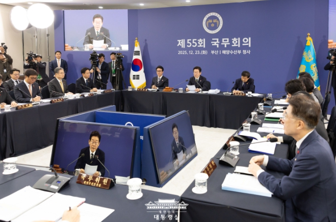 이재명 대통령, "연말연시 이중삼중으로 안전대책 점검"