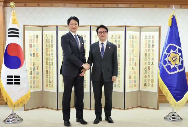 김민석 국무총리, 일본 자유민주당 정무조사회장 접견