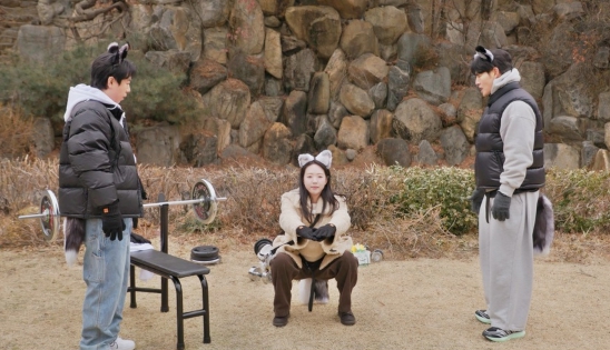 [SBS 런닝맨] 배우 김혜윤X로몬의 MZ력 침투! ‘오늘부터 구미호입니다만’ 레이스