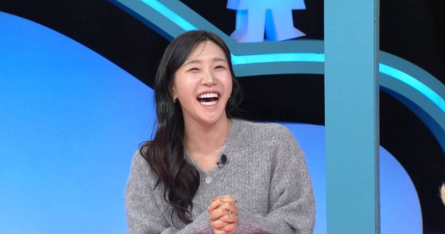  SBS  ‘썸 장사꾼’ 김지유, 플러팅에 ‘농구 황제’ 서장훈 동공 지진?! 겁먹은 서장훈 최초 포착!