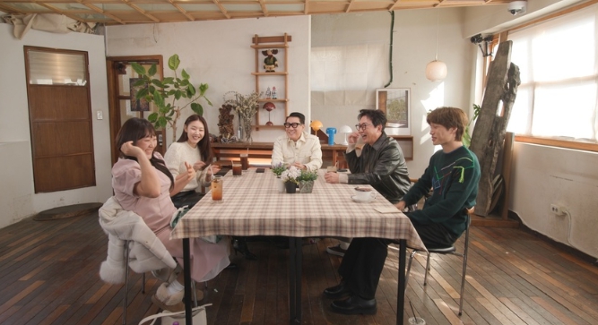 [SBS 아니 근데 진짜!] 한혜진, 이상형? “연상보단 연하가 좋아, 10살 차이도 OK” 폭탄 발언!