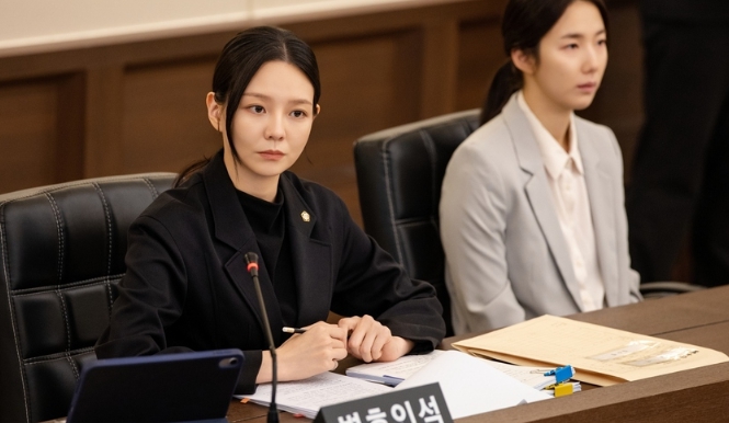 [SBS 신이랑 법률사무소] 이솜, 냉혈 엘리트 변호사 변신, ＂차가워진 이유 있다.＂