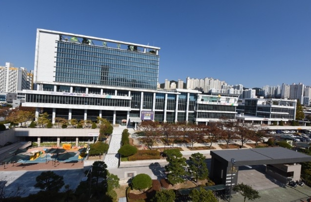 부산 사상구, ‘계약 이행 통합서약서’ 도입... 계약서류 최대 14종 하나로