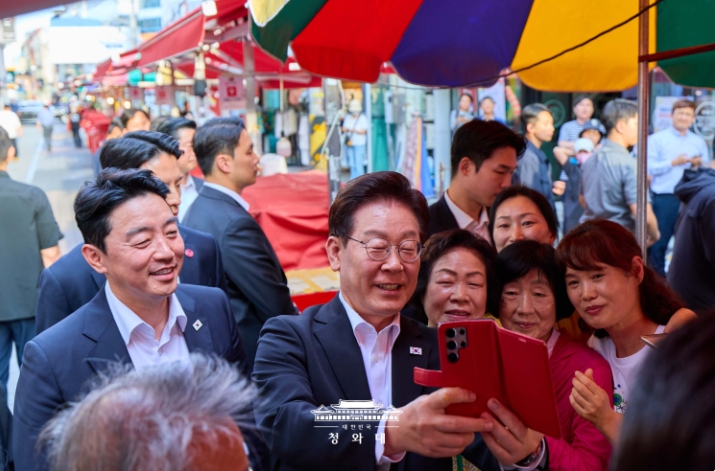 이재명 대통령, 경북 안동구시장 방문