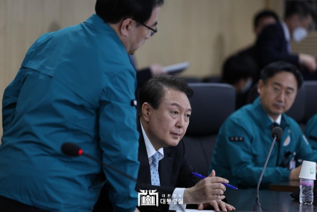 윤석열 대통령, 긴급 국가안전보장회의(NSC) 주재