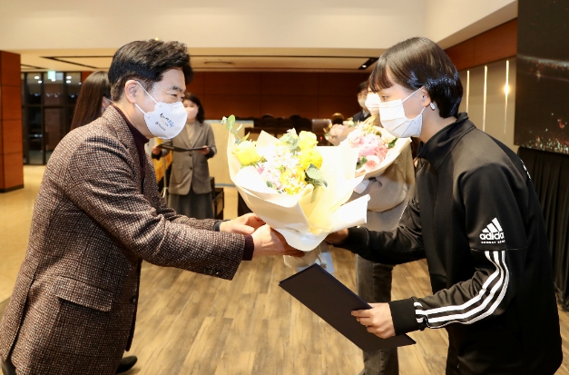 전남교육청, ‘우수 학생선수·’ 22명에게 장학금 전달