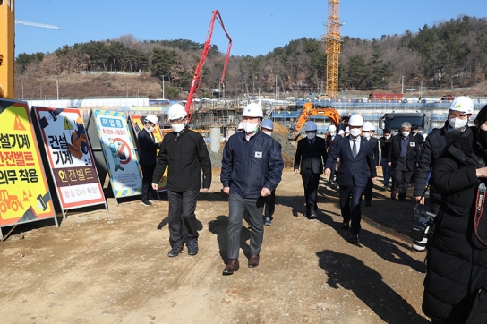 "전국 1489곳 건설현장서 불법행위 2070건 접수…피해액 1686억원"