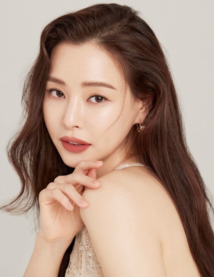 '밤에 피는 꽃' 이하늬, 십오 년 차 복면과부 ‘조여화 役’ 변신! MBC 사극 계보 잇는다...2023년 최고 기대작 탄생 예고!