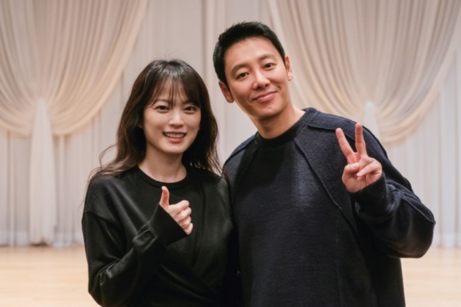 '이로운 사기' 천우희-김동욱-윤박-박소진-이연-홍승범, 미리 엿보는 대본 리딩 현장 공개!