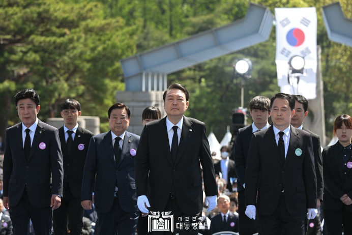 尹대통령 “4․19정신은, 대한민국의 헌법정신... 자유민주주의를 확고히 지켜낼 것”