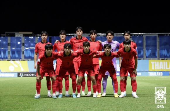 U-17 대표팀, 우즈벡 꺾고 결승행... 결승은 7월 2일 한일전
