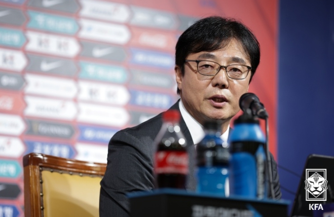 황선홍 감독 “끝까지 고심한 자리는 최전방 공격수”