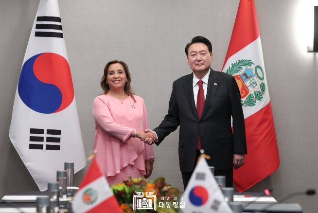 尹대통령, APEC 계기 한-페루 정상회담…"방산·공급망 협력 강화"