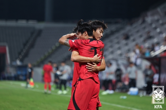 ‘정상빈 멀티골’ 올림픽 대표팀, 프랑스에 3-0 승리