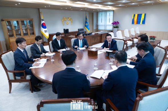 尹 대통령, "부동산PF, 공매도 등 일관된 정책추진 중요"