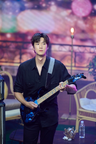 나인우, 첫 국내 단독 팬미팅 'AUGUST INWOO LOVE' 성료! "초심 잃지 않는 배우 될 것…액션 도전하고파"
