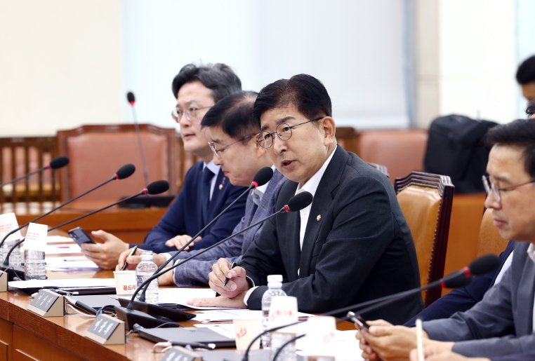 이상식 의원, “탈출도 못하고”…내던져진 중간연차 공무원, 처우 개선 시급