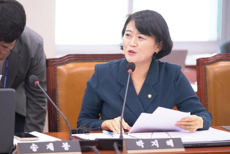 박지혜 의원, “거꾸로 가는 에너지정책…재생에너지 의무화제도마저 바꿔”