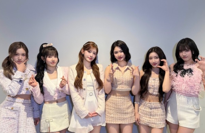 스테이씨, 새 싱글 '...l (닷닷닷)' 컴백 활동 성료! 당돌한 짝사랑러 6人의 가을 무드 저격 '성공'